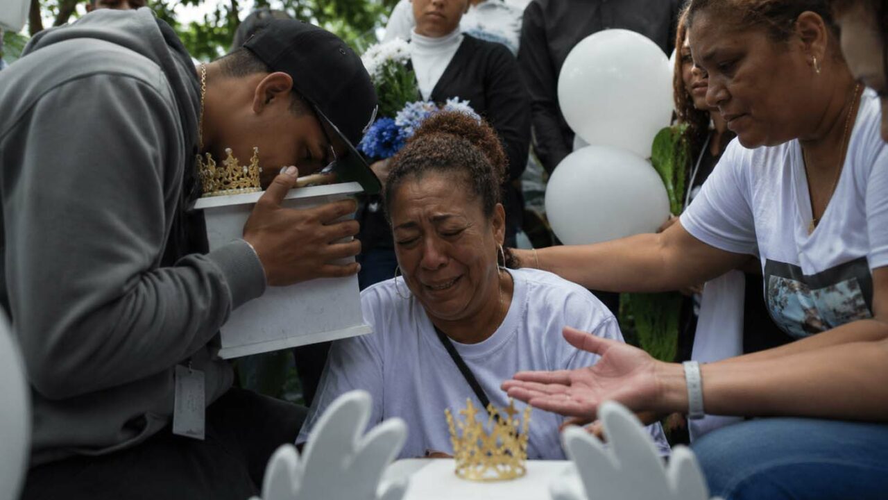 Venezuela Earthquake Death Toll Nears 5,000 as Thousands Remain Missing
